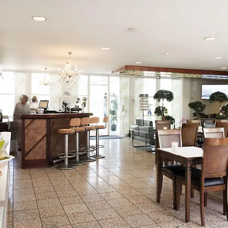 Onlysleep Industrivej 3*