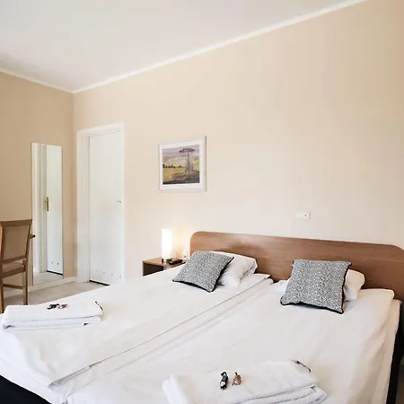 Отель Sleep2night Хельсингер